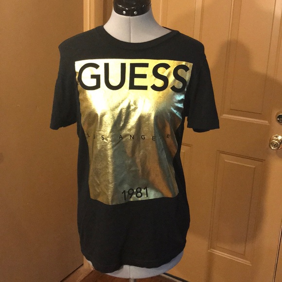 Guess Other - 🦋Men’s Guess shirt size XS